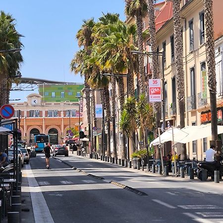 F1 200 Metre De La Gare Appartement Perpignan Buitenkant foto