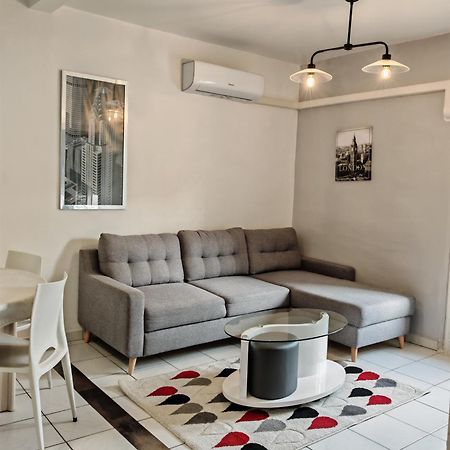 F1 200 Metre De La Gare Appartement Perpignan Buitenkant foto