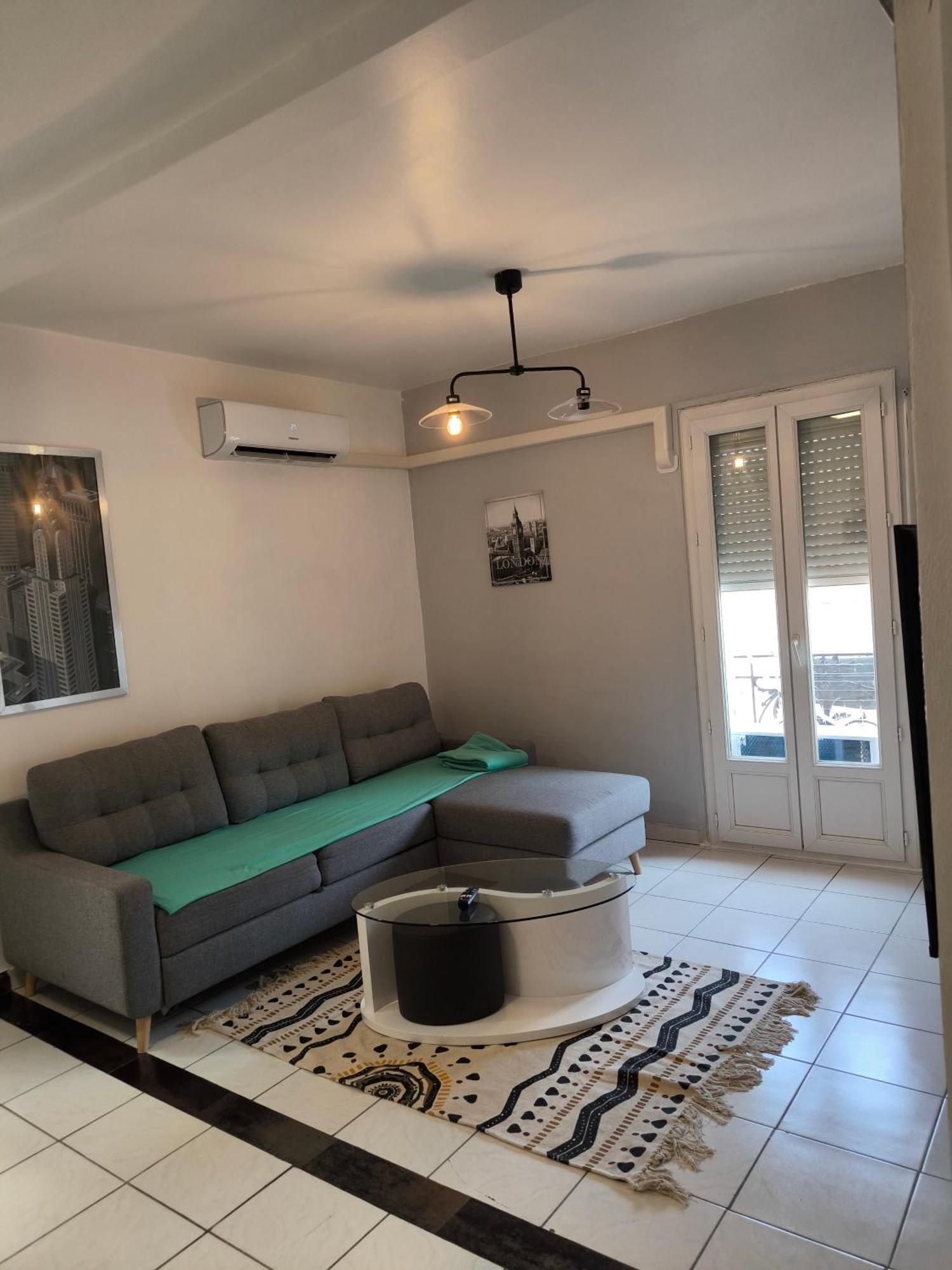 F1 200 Metre De La Gare Appartement Perpignan Buitenkant foto
