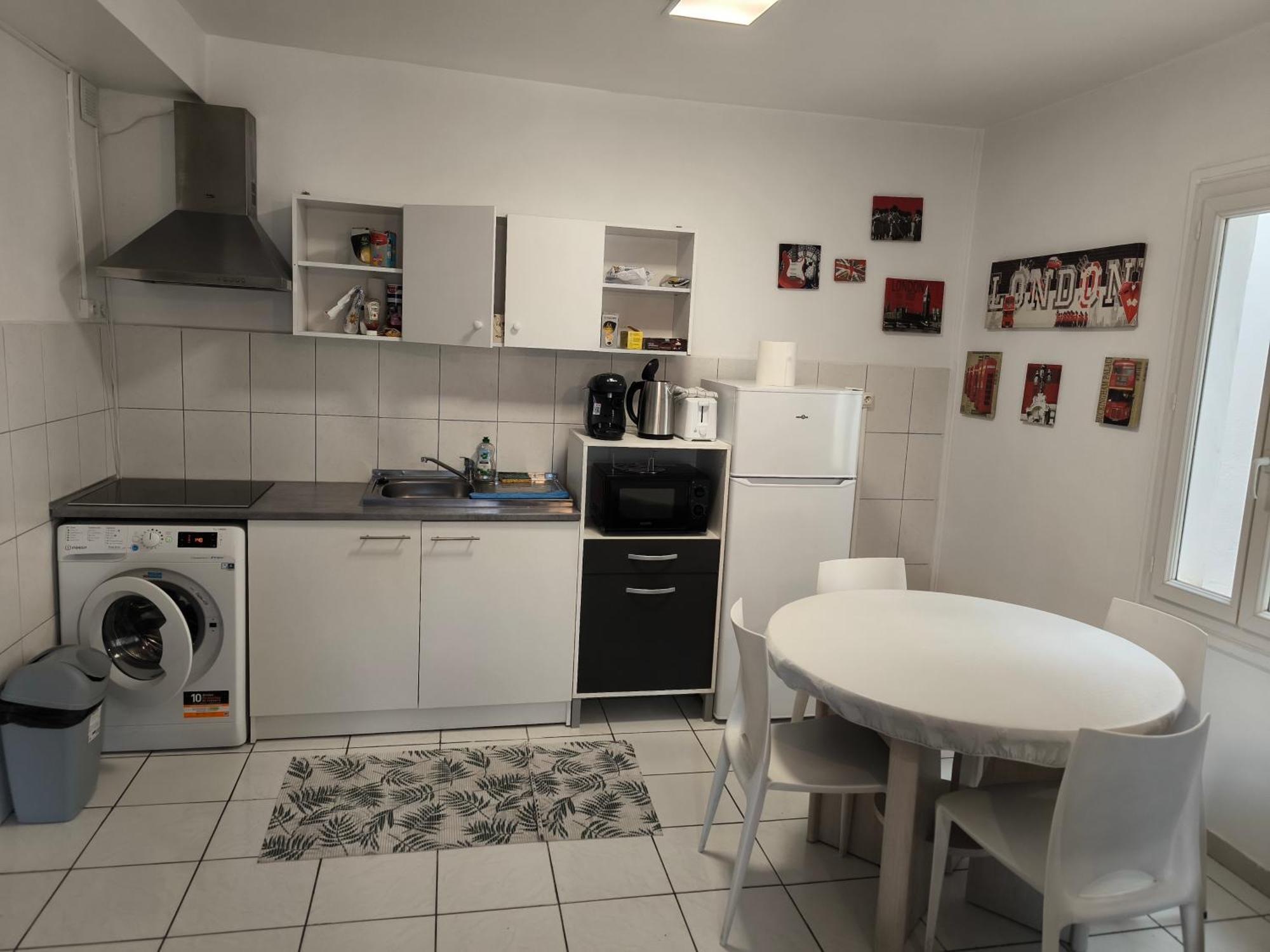 F1 200 Metre De La Gare Appartement Perpignan Buitenkant foto